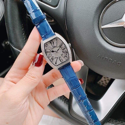 Unisex Leather Strap Watch✨